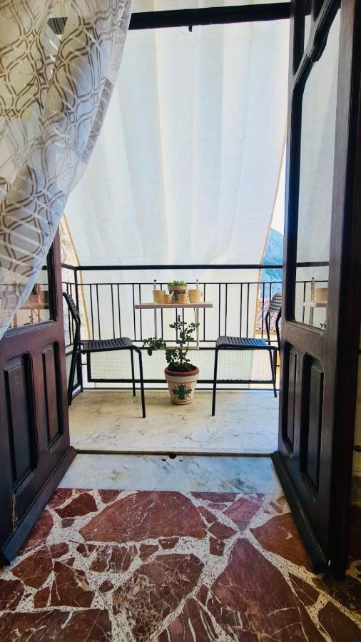 A Punta Terra Isnello Bed & Breakfast Exterior photo